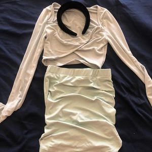 Ariana Grande positions costume